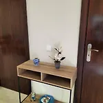 Da דירה